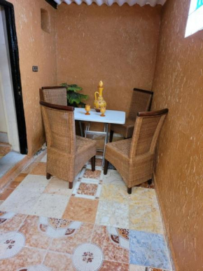 superbe Appartement avec entrée privée et à 10 de la plage